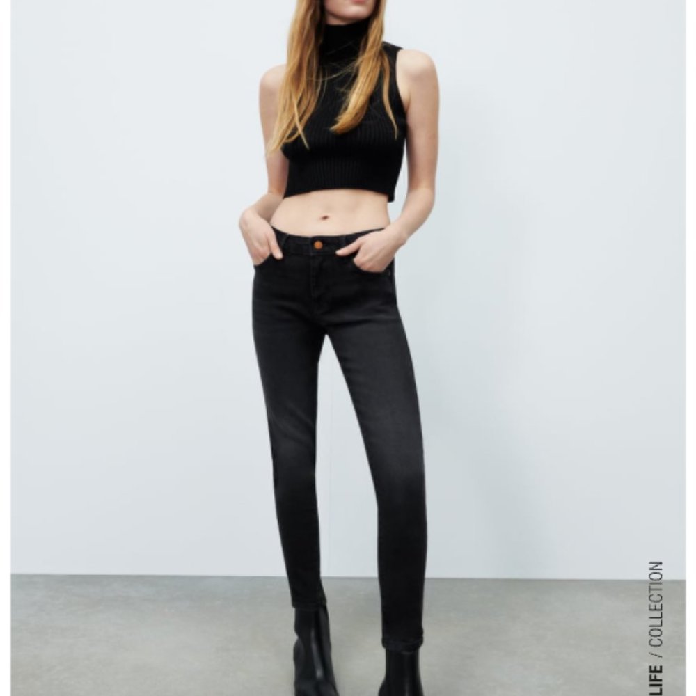 Zara Z1975 Mid-Rise Skinny Jeans Black